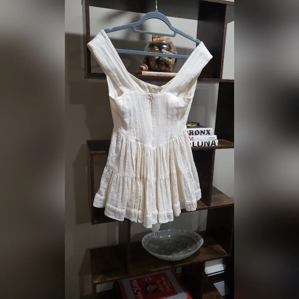 Vanessa Mooney The Elisabeth Romper Dress-Linen Style Cream Size Small - Picture 10 of 11